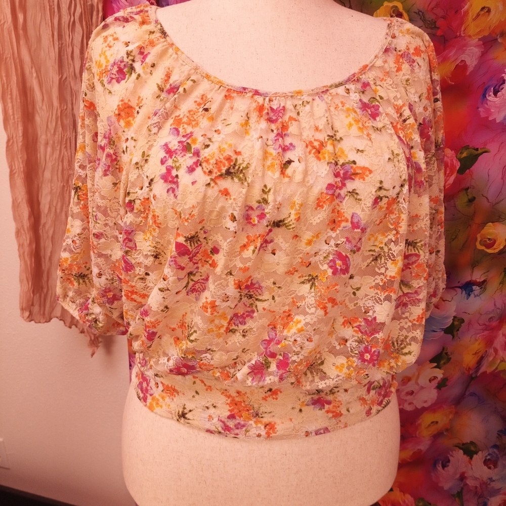 Floral Lace Women's Blouse